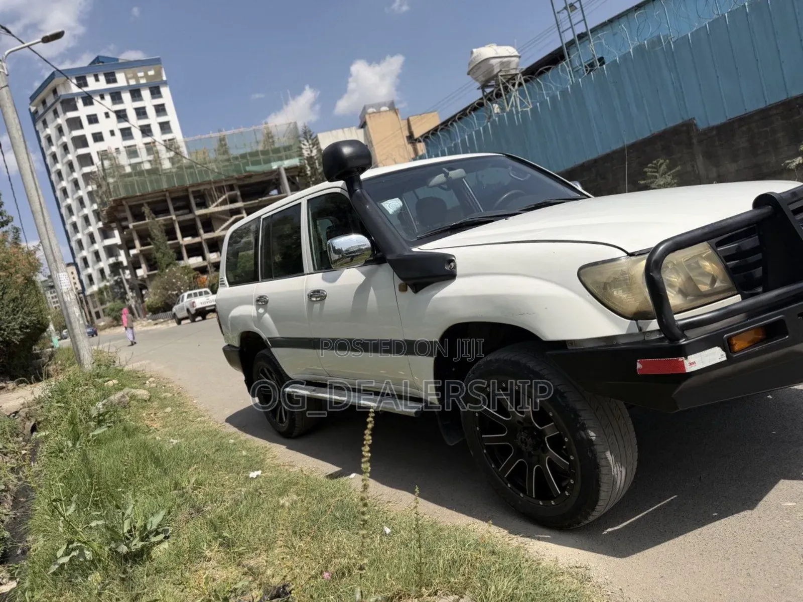 Toyota Land Cruiser 2007 White