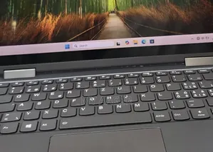 New Laptop Lenovo Yoga C740 16GB Intel Core i7 SSD 512GB