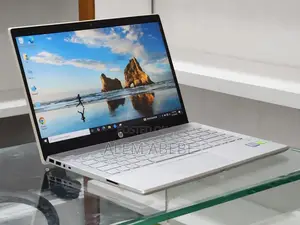 New Laptop HP Pavilion 14 8GB Intel Core i5 SSD 512GB