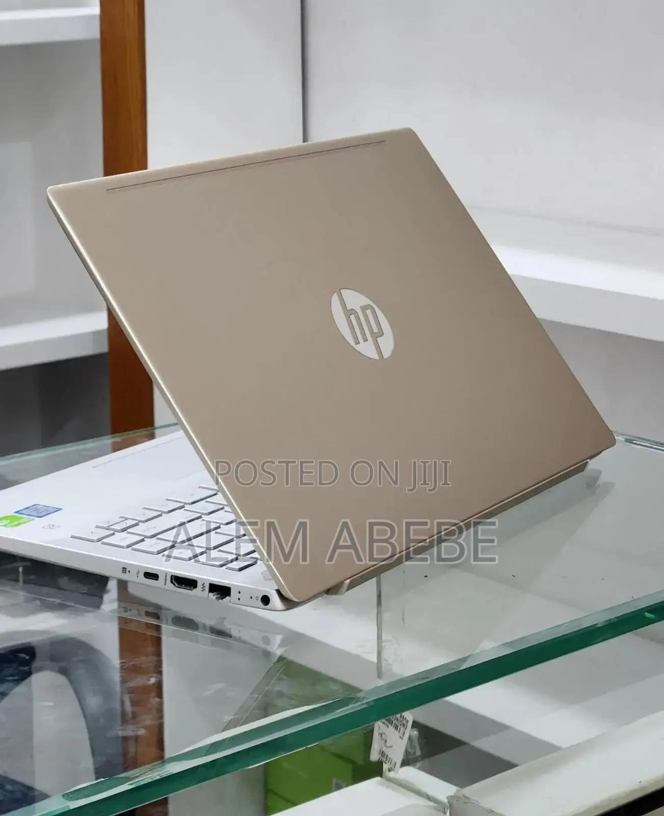 New Laptop HP Pavilion 14 8GB Intel Core i5 SSD 512GB