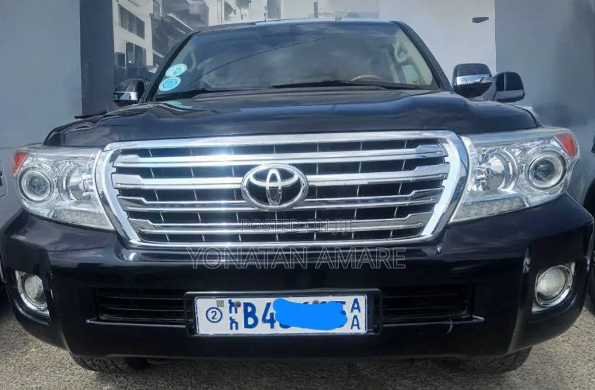 Toyota Land Cruiser 2016 Black