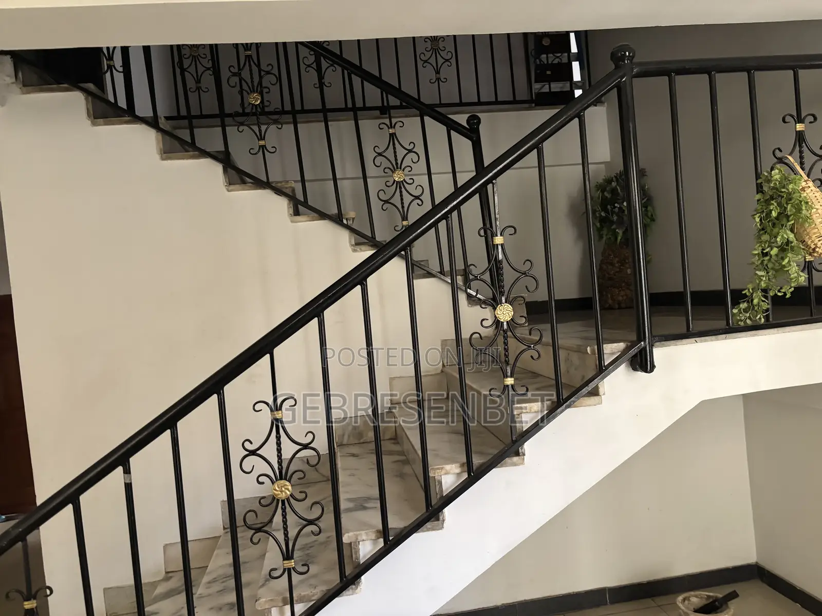 4bdrm House in Nifas Silk-Lafto for rent