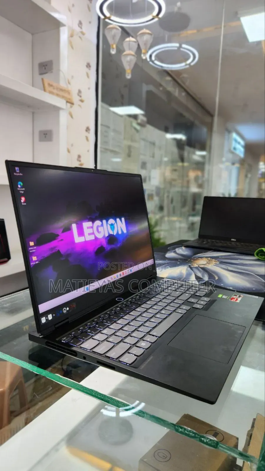 New Laptop Lenovo Legion 7 16GB AMD Ryzen 9 SSD 512GB