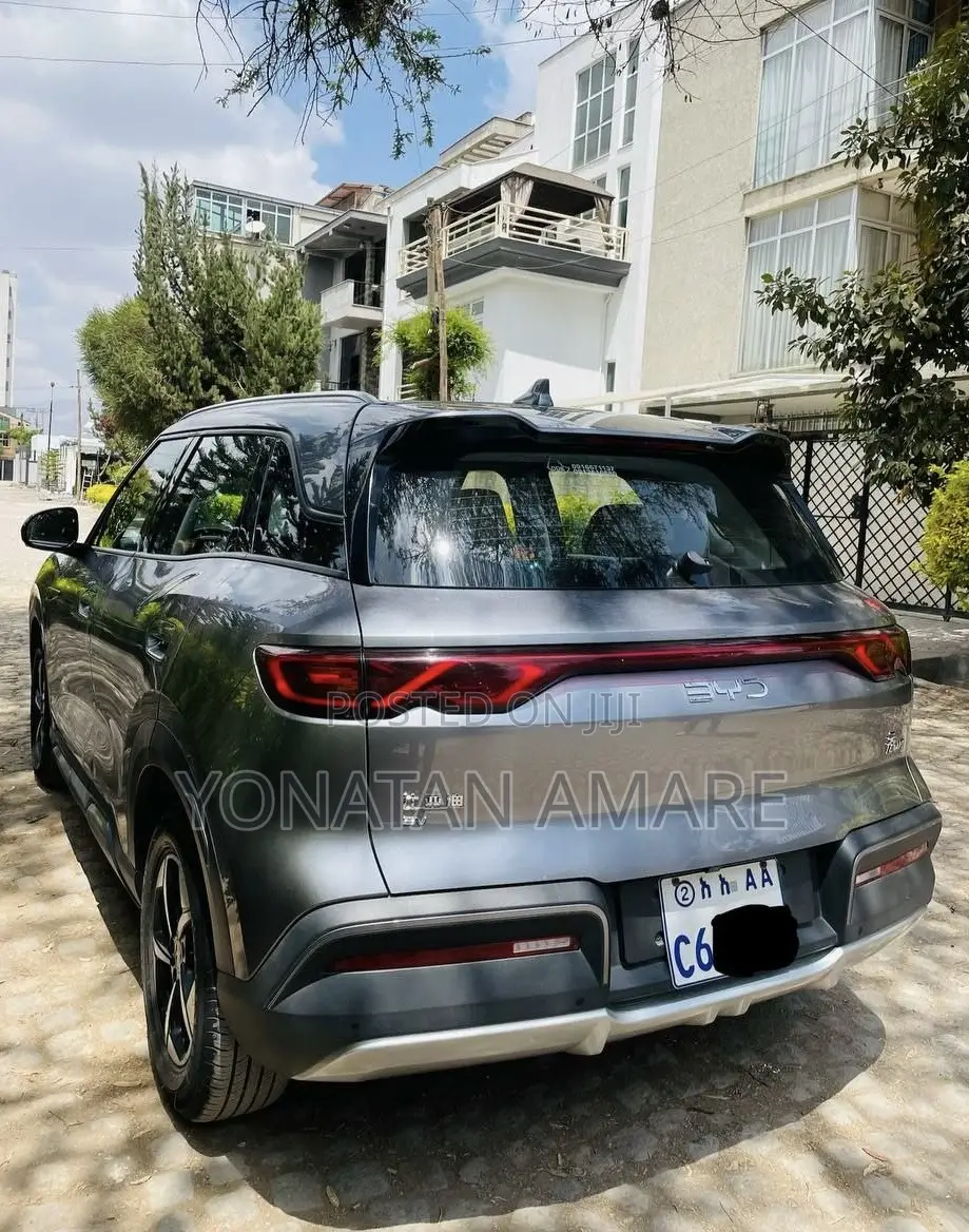 BYD Yuan Up 2024 Gray