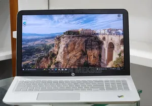 New Laptop HP 8GB Intel Core i5 HDD+SSD 1.5T