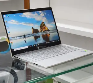 New Laptop HP Pavilion 14 8GB Intel Core i5 SSD 512GB
