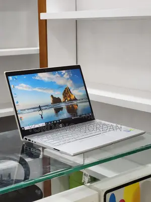 New Laptop HP Pavilion 14 8GB Intel Core i5 SSD 512GB