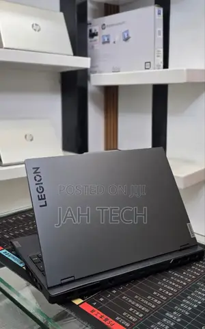 New Laptop Lenovo 16GB Intel Core i9 SSD 1T