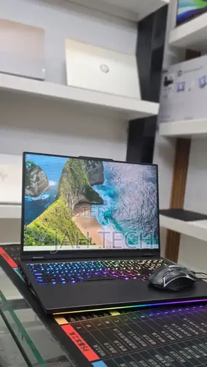 New Laptop Lenovo 16GB Intel Core i9 SSD 1T