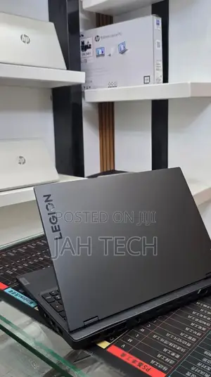 New Laptop Lenovo 16GB Intel Core i9 SSD 1T