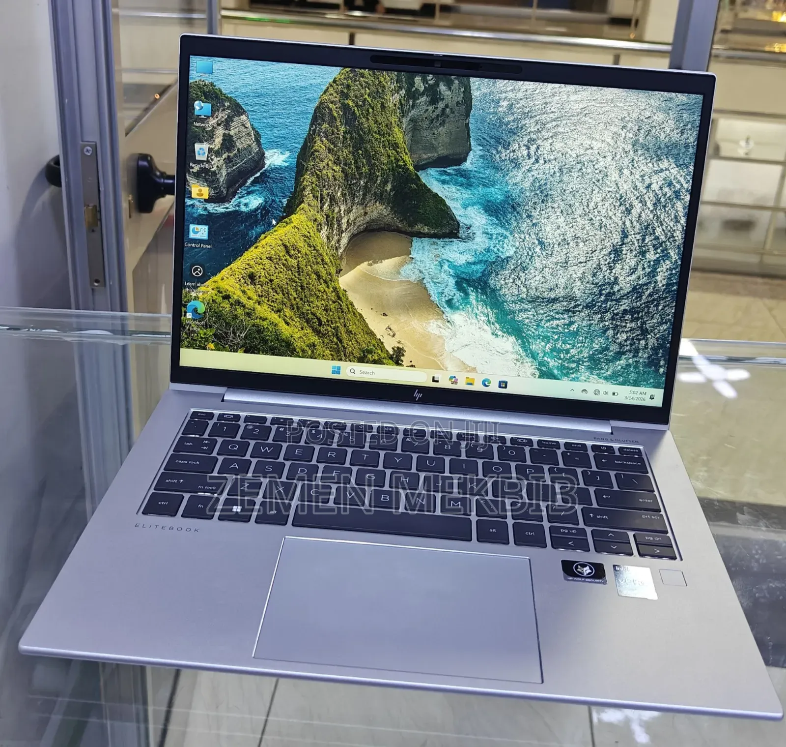 New Laptop HP EliteBook 840 G9 16GB Intel Core i7 SSD 512GB