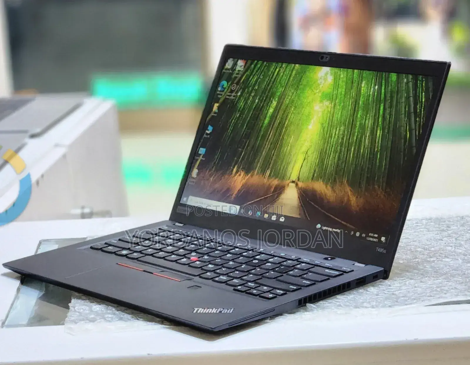 New Laptop Lenovo ThinkPad t495s 16GB AMD Ryzen 7 SSD 512GB