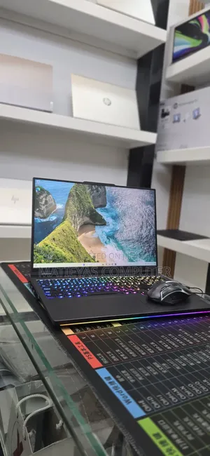 New Laptop Lenovo Legion 7 16GB Intel Core i9 SSD 1T