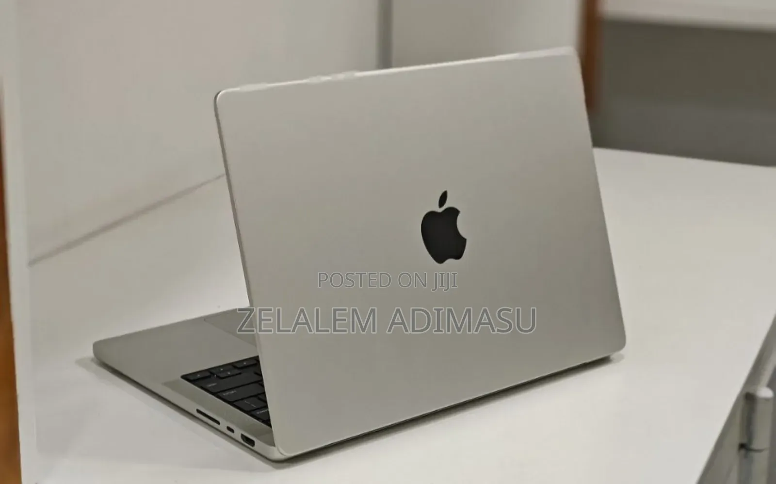 New Laptop Apple MacBook Pro 2024 M4 14-inch 16GB Apple M4 Pro SSD 1T
