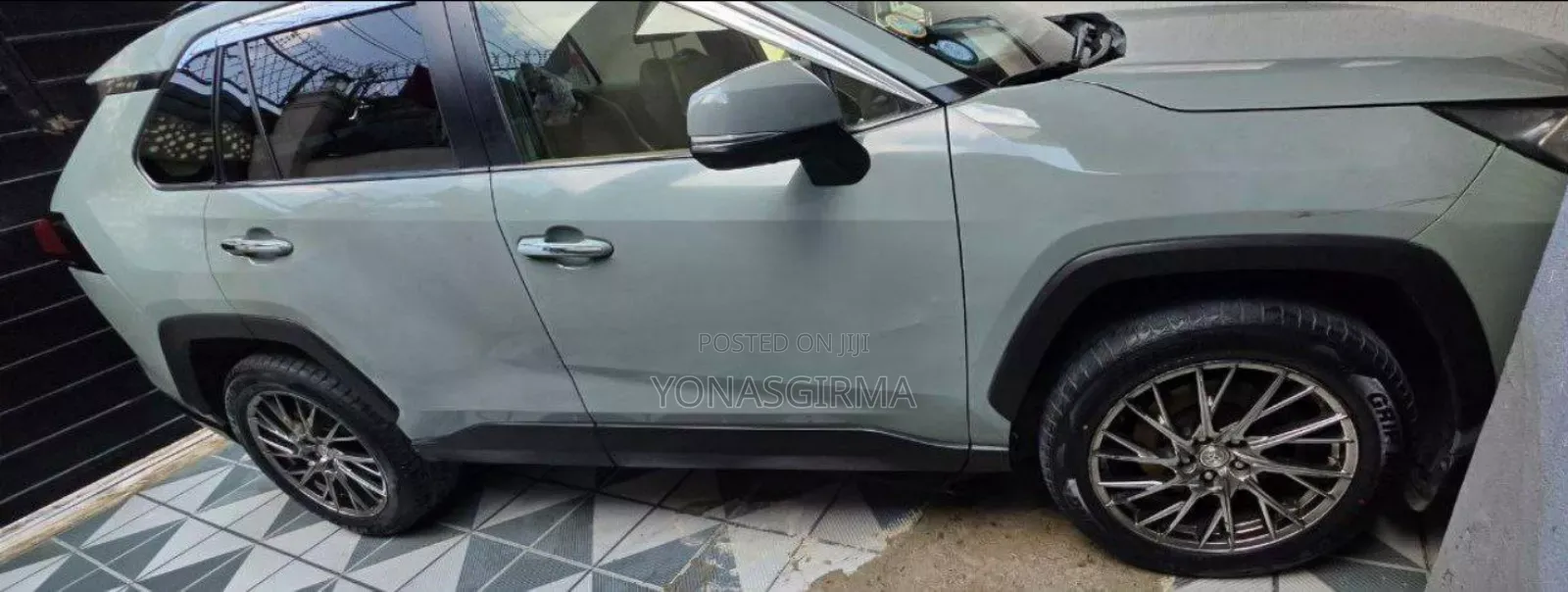 Toyota RAV4 2020 Silver