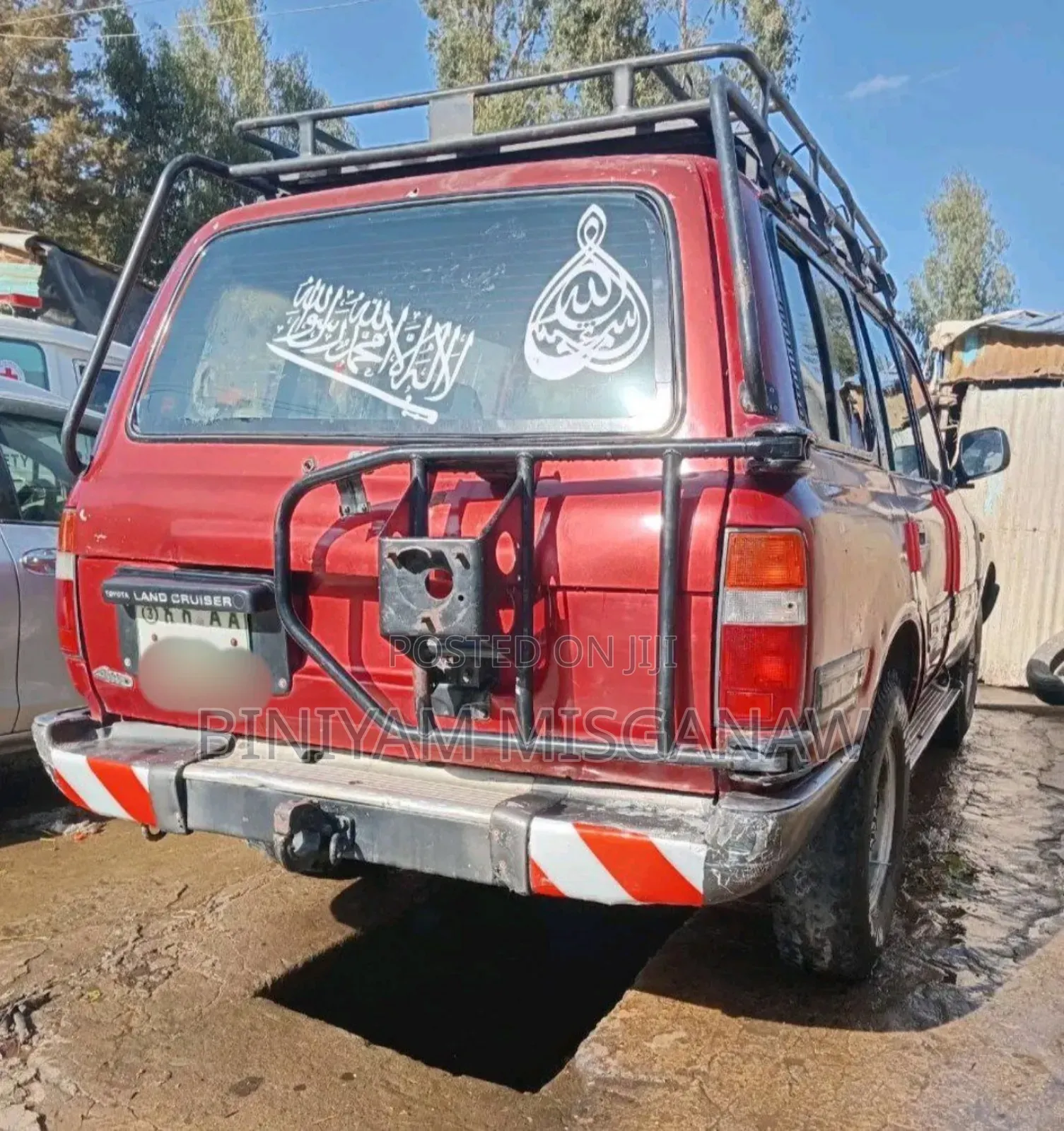 Toyota Land Cruiser 1990 Red