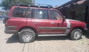 Toyota Land Cruiser 1990 Red