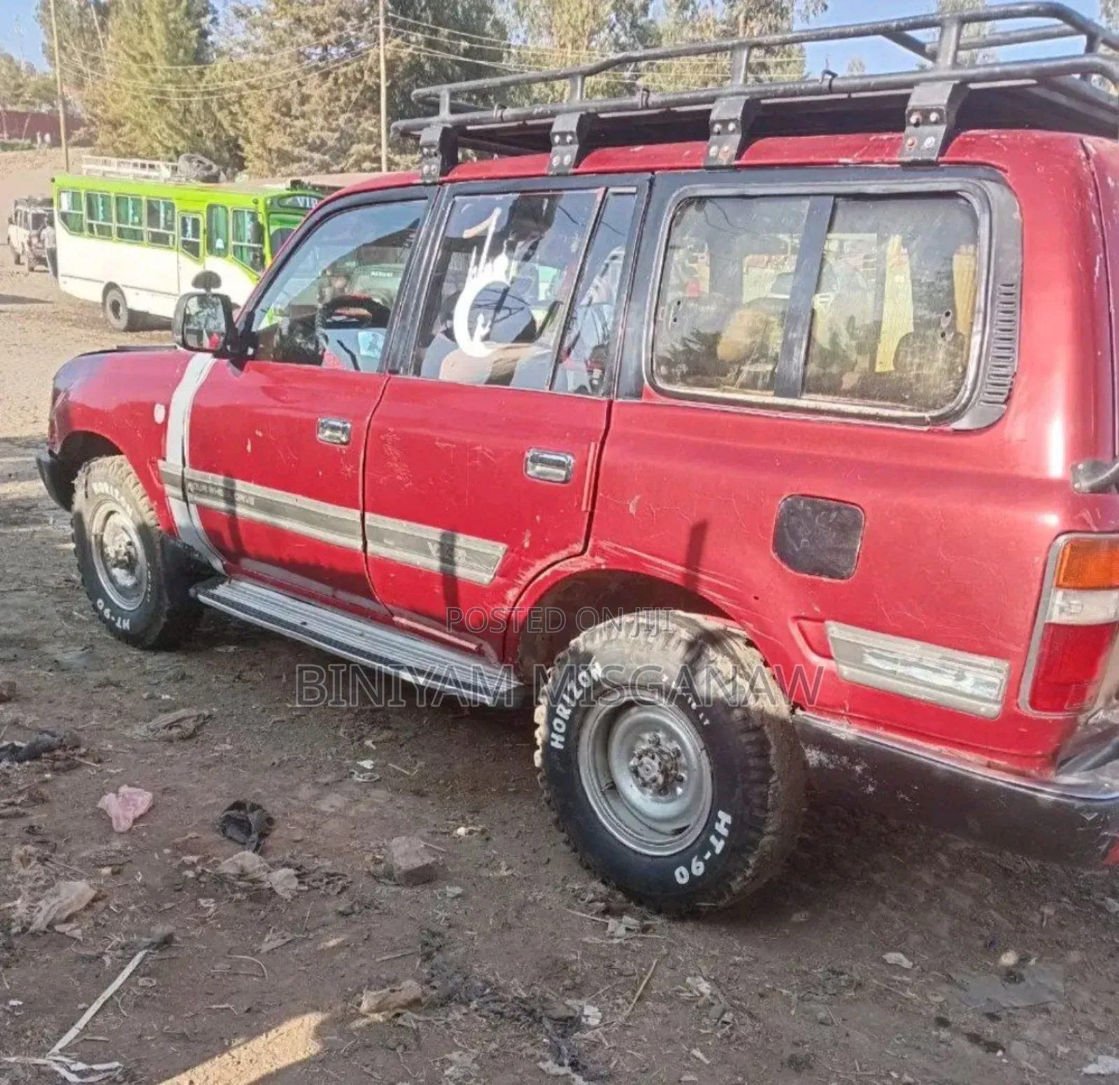 Toyota Land Cruiser 1990 Red