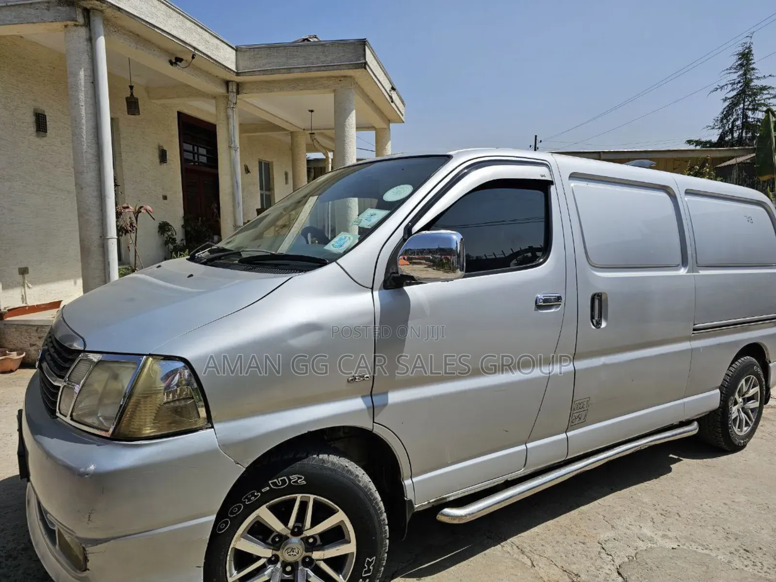 Toyota HiAce 2009 Silver