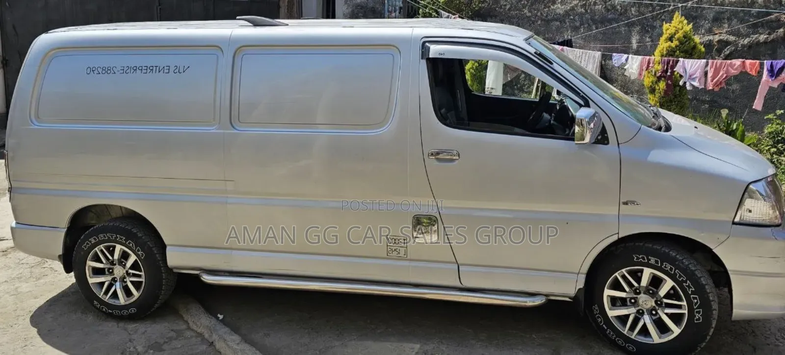 Toyota HiAce 2009 Silver