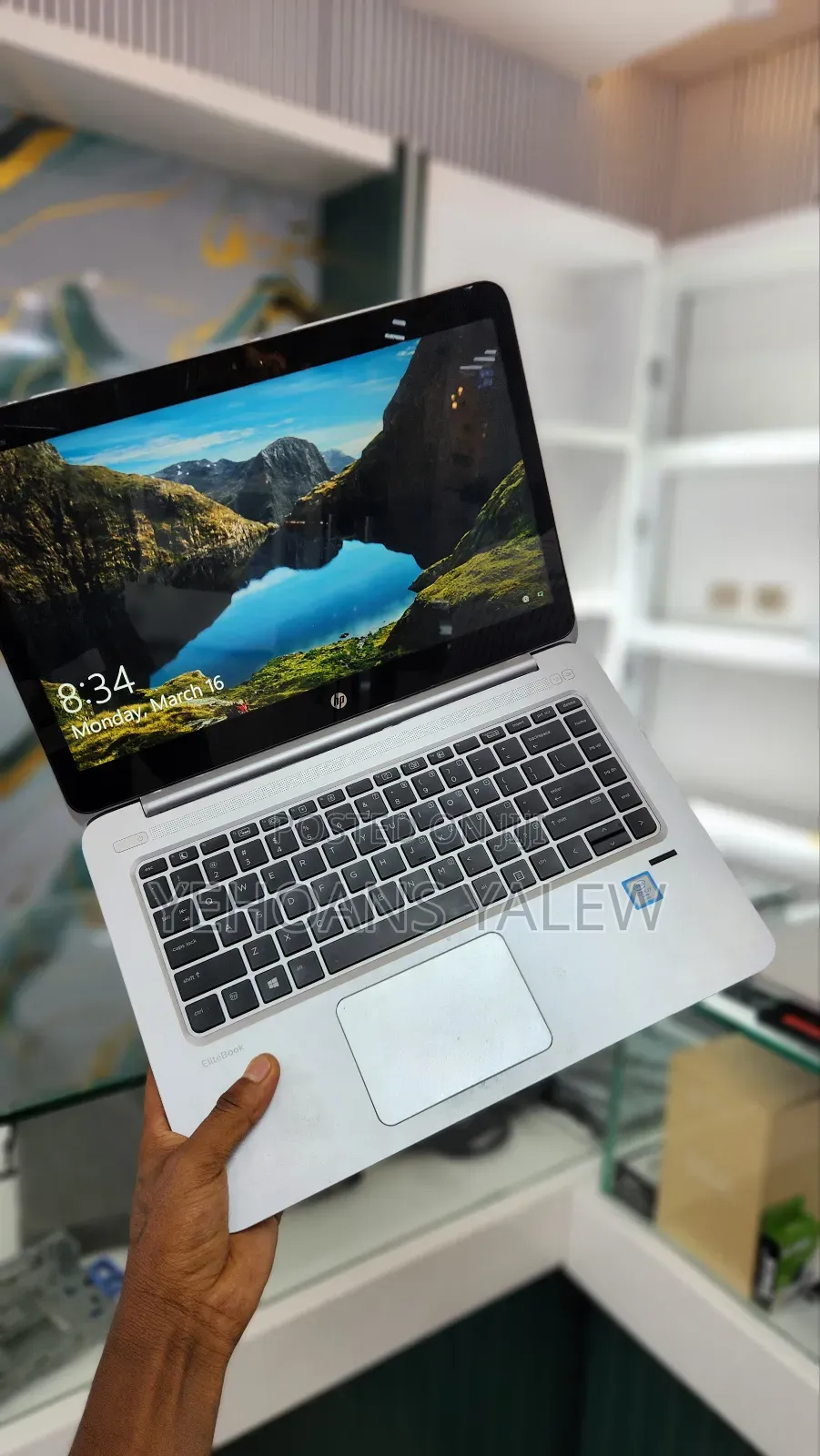 New Laptop HP EliteBook Folio 1040 G3 8GB Intel Core i7 SSD 256GB