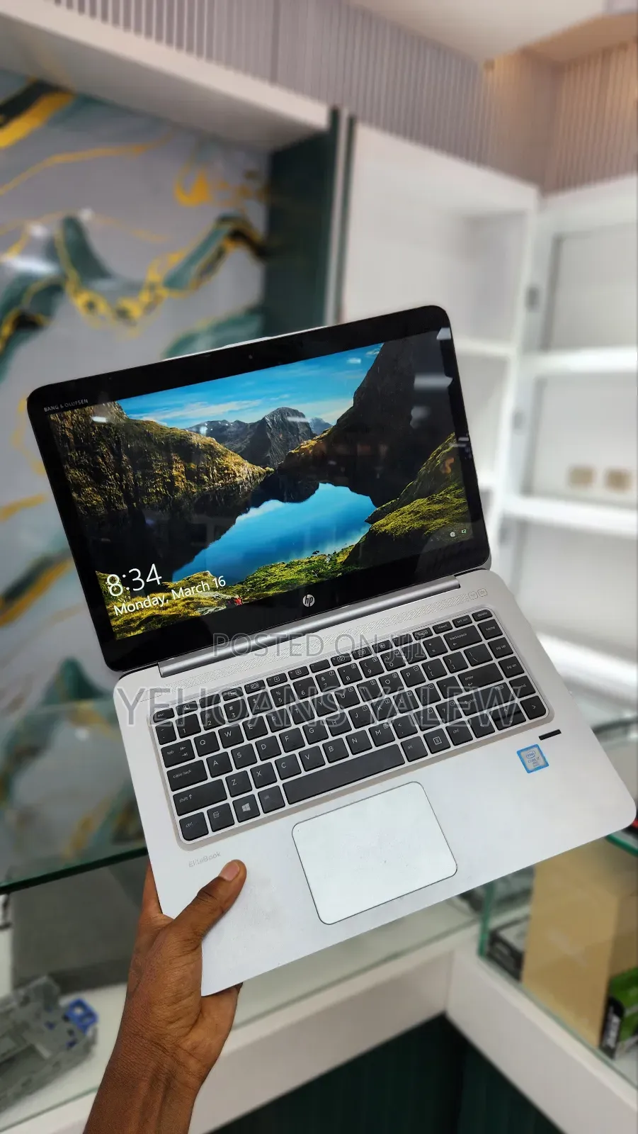New Laptop HP EliteBook Folio 1040 G3 8GB Intel Core i7 SSD 256GB