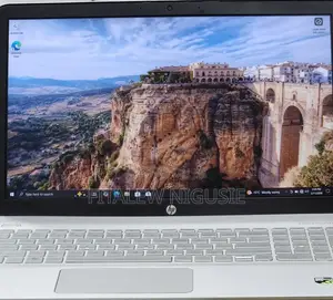 New Laptop HP Envy Pro 8GB Intel Core i5 SSD 128GB