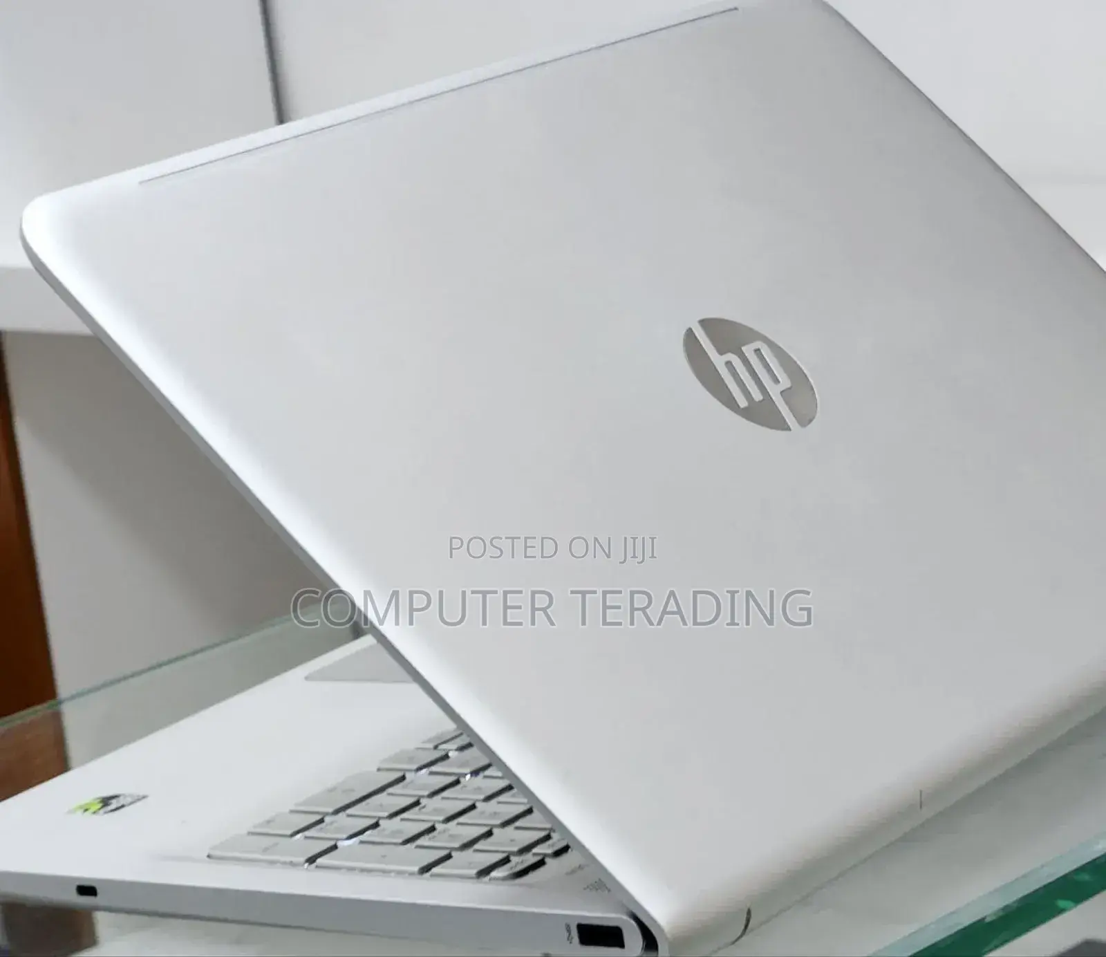 New Laptop HP Envy Pro 8GB Intel Core i5 SSD 128GB