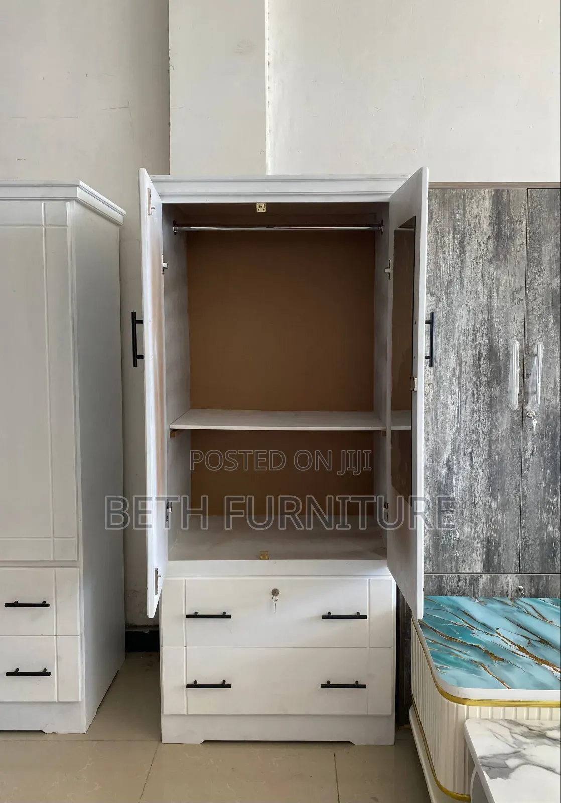 80cm Closet