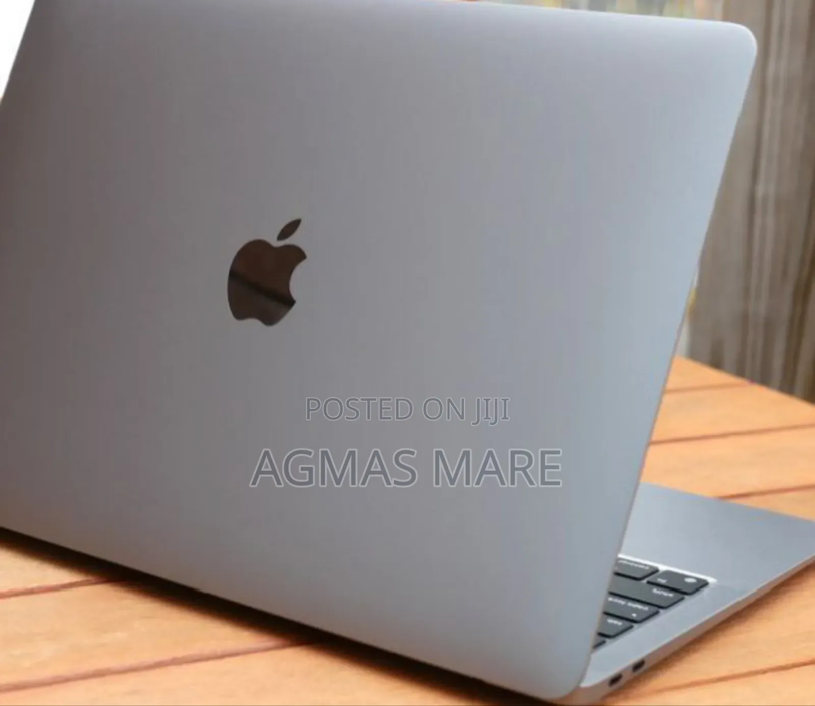 New Laptop Apple MacBook Pro M1 8GB Apple M1 SSD 256GB