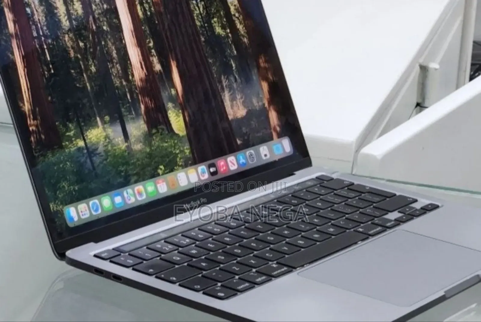 Laptop Apple MacBook Pro M1 8GB Apple M1 SSD 256GB