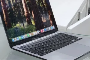 Laptop Apple MacBook Pro M1 8GB Apple M1 SSD 256GB