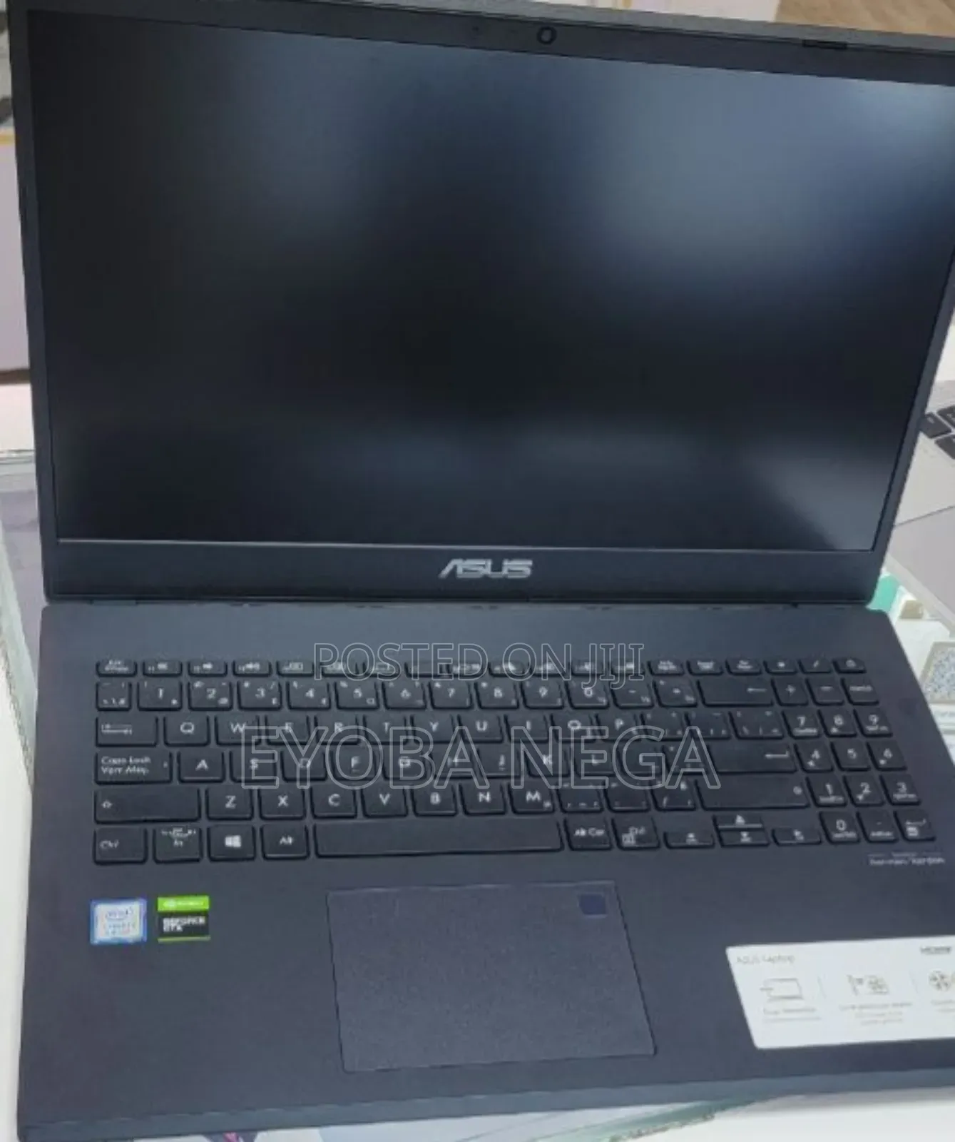 New Laptop Asus 8GB Intel Core i5 SSD 512GB