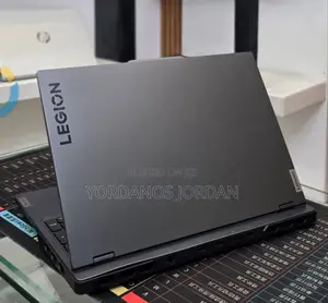 New Laptop Lenovo Legion 7 16GB Intel Core i9 SSD 1T