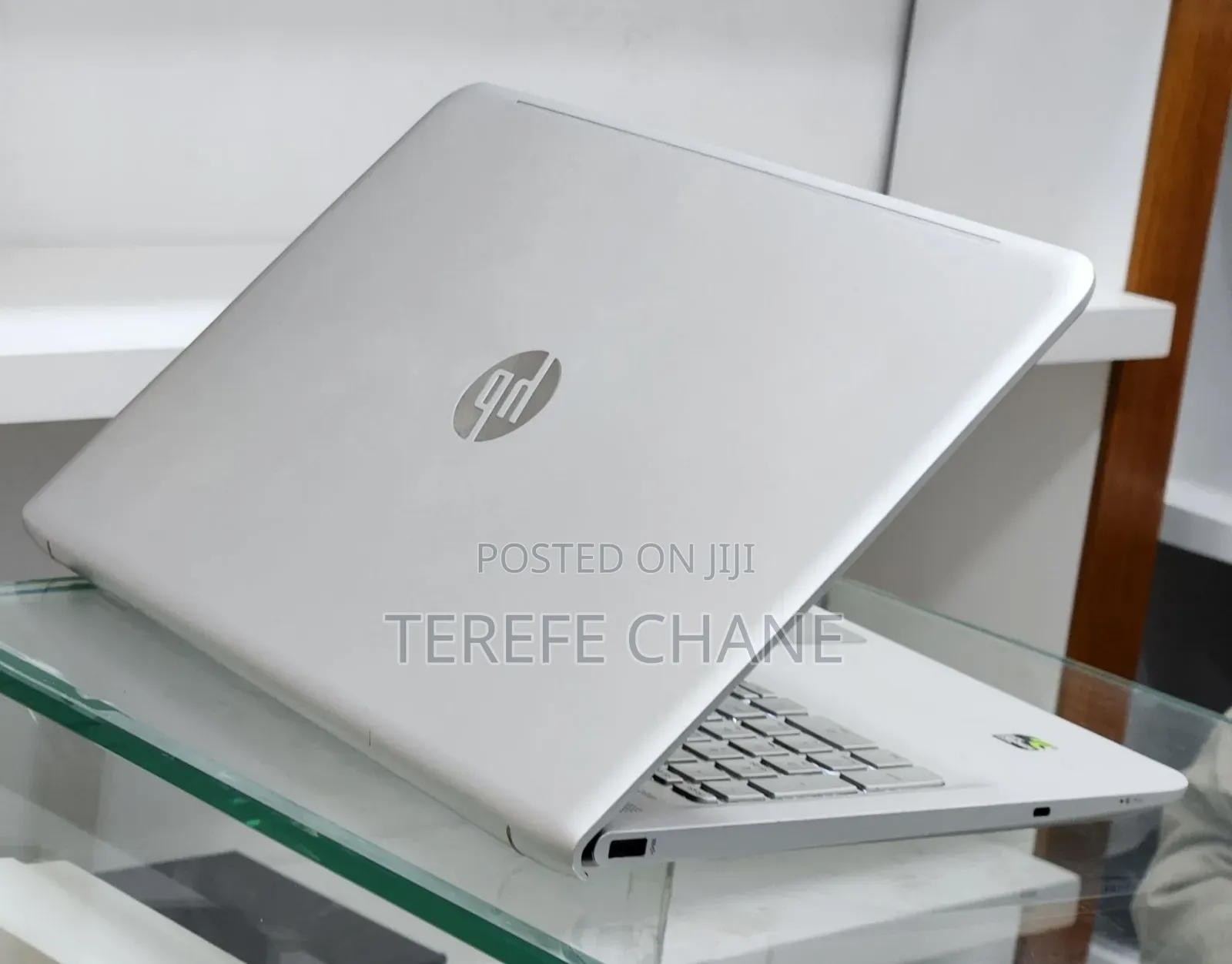 New Laptop HP Envy 15 8GB Intel Core i5 SSD 128GB