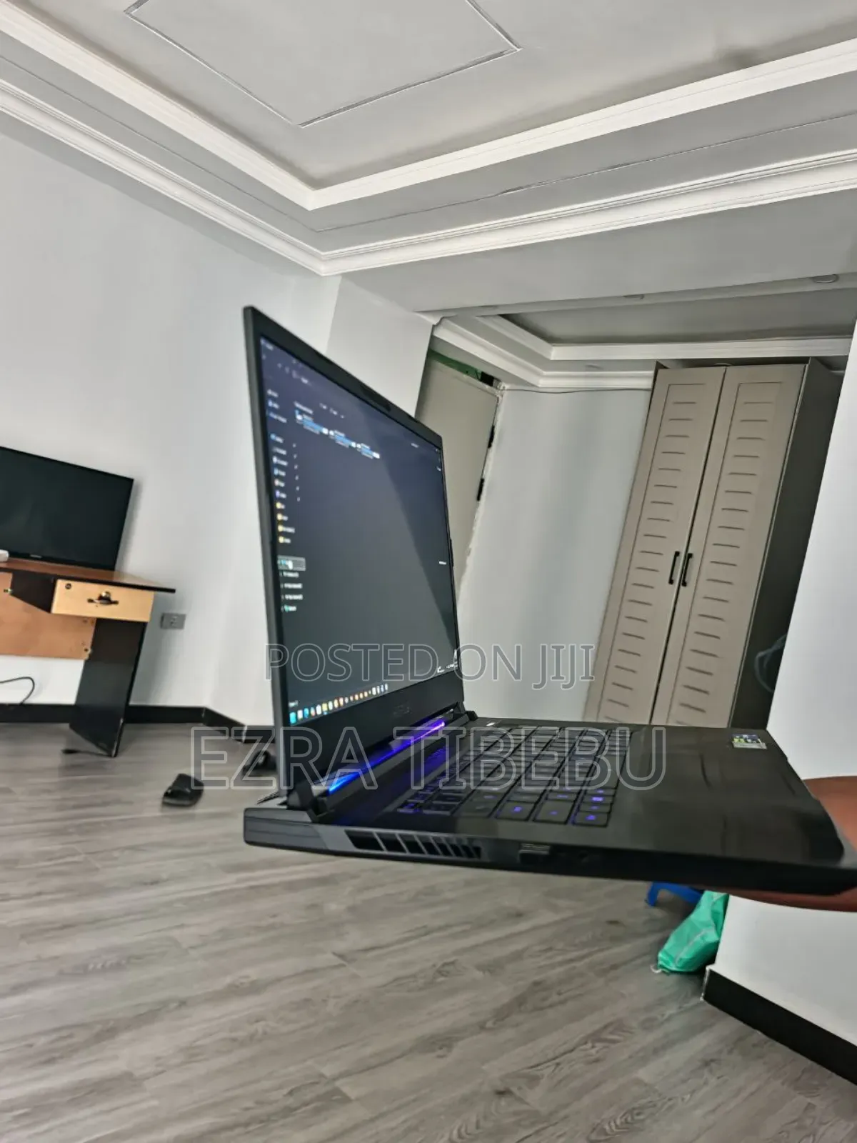 Laptop 8GB Intel Core i5 SSD 1.5T