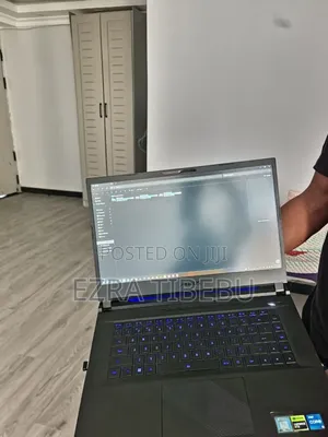 Laptop 8GB Intel Core i5 SSD 1.5T