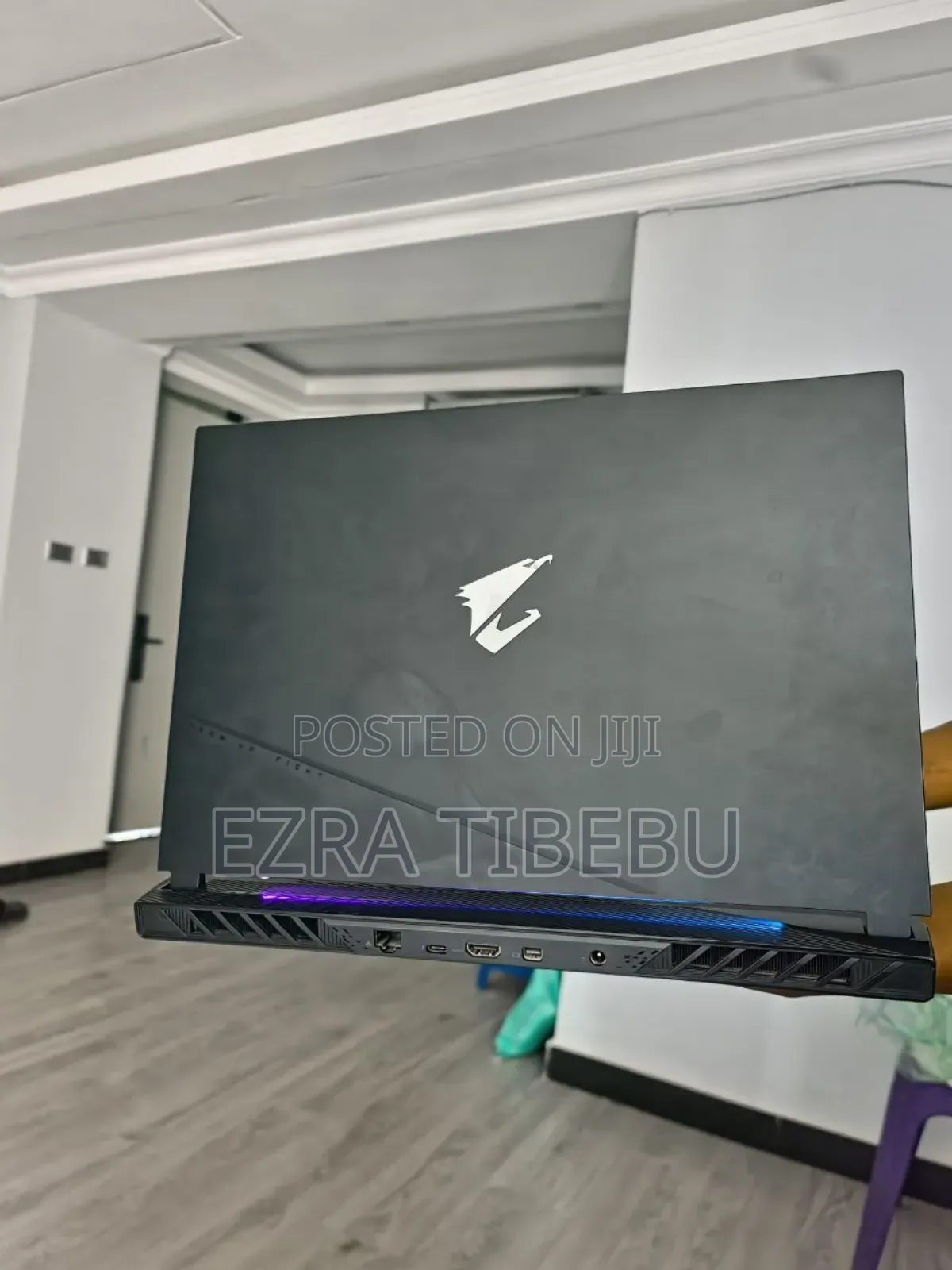 Laptop 8GB Intel Core i5 SSD 1.5T