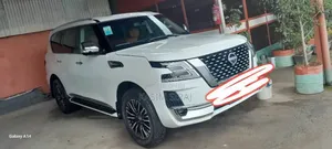 Nissan Patrol 2017 White