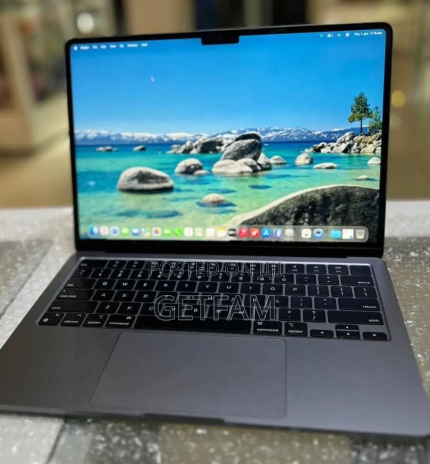 New Laptop Apple MacBook 8GB Apple M2 SSD 256GB