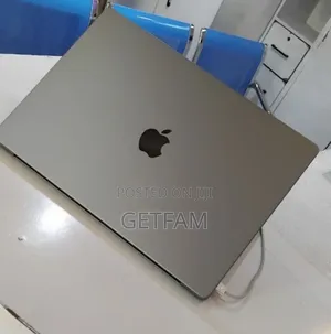 New Laptop Apple MacBook Pro 2021 M1 32GB Apple M1 SSD 1T