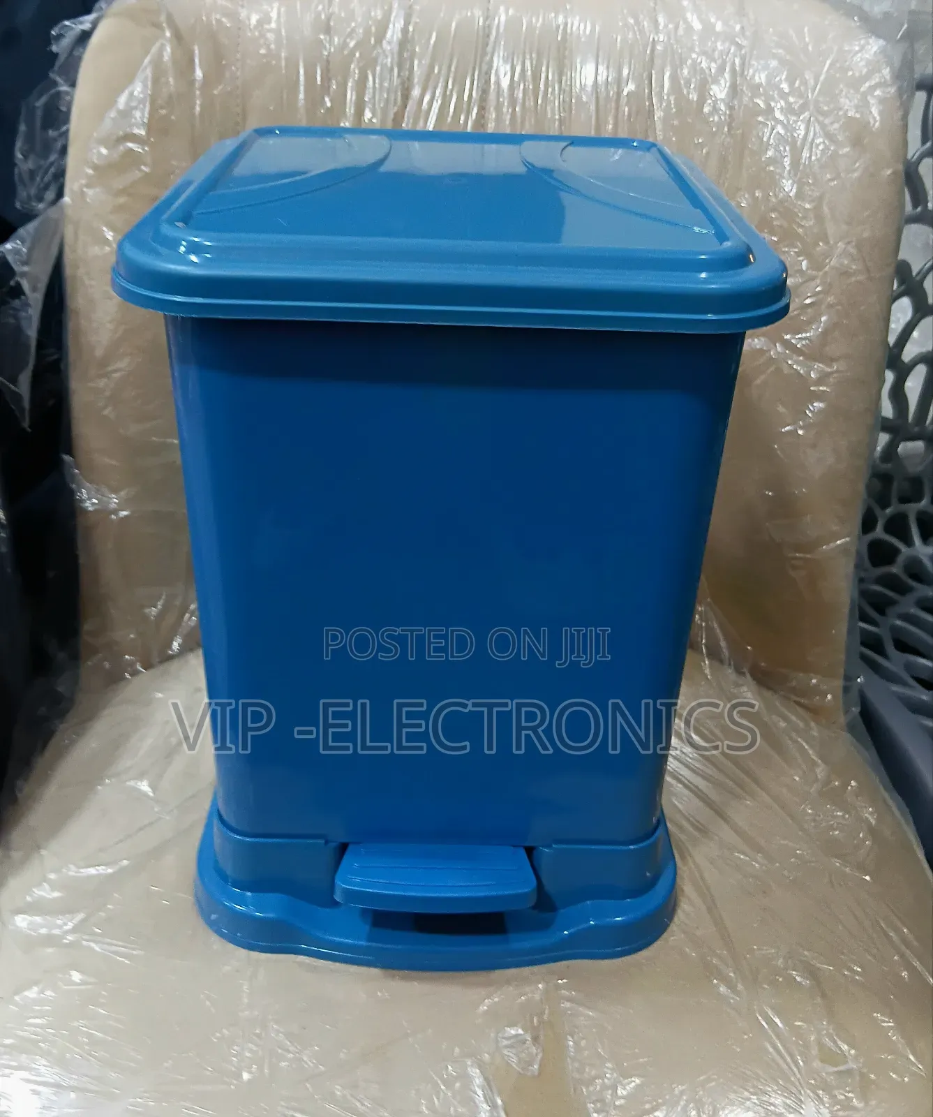 Garbage Trash Bin 8liter የቆሻሻ ማጠራቀሚያ