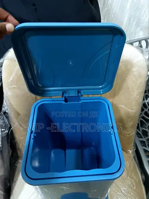 Garbage Trash Bin 8liter የቆሻሻ ማጠራቀሚያ