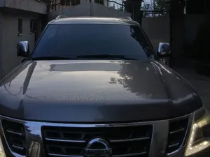 Nissan Patrol 2017 Gray