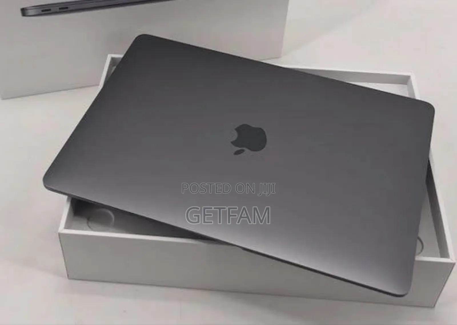 New Laptop Apple MacBook Air 2020 M1 16GB Apple M1 SSD 256GB