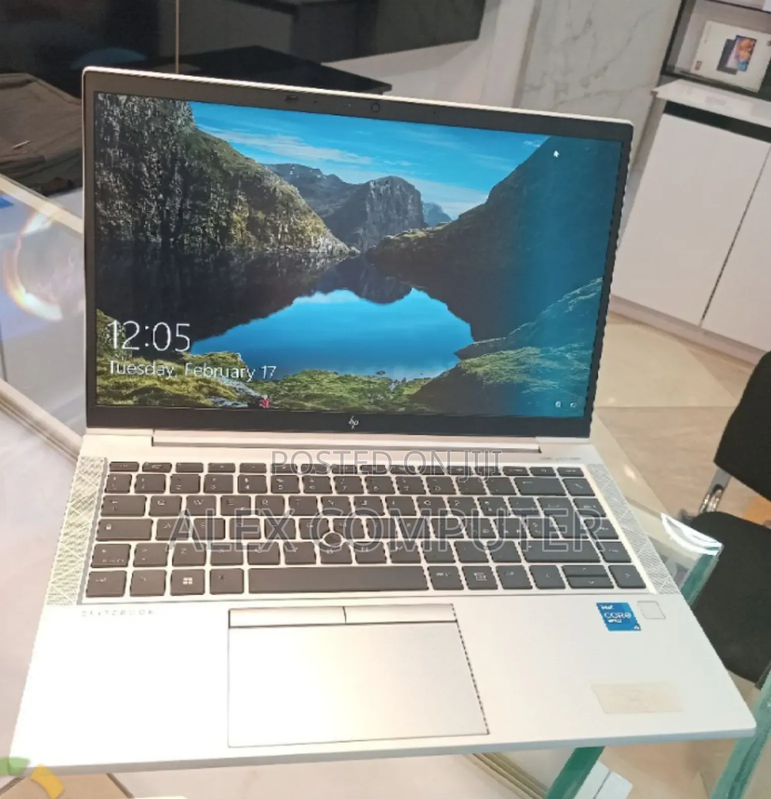 New Laptop HP EliteBook 840 G8 16GB Intel Core i5 SSD 512GB