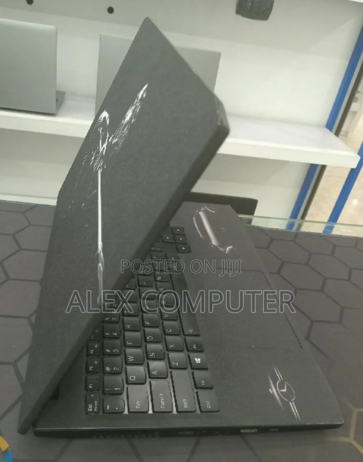 New Laptop Lenovo Ideapad 3 16GB AMD Ryzen 5 SSD 256GB