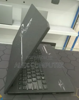 New Laptop Lenovo Ideapad 3 16GB AMD Ryzen 5 SSD 256GB
