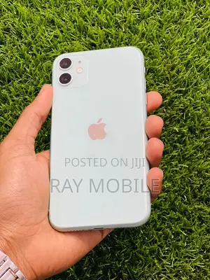 Apple iPhone 11 64 GB Green