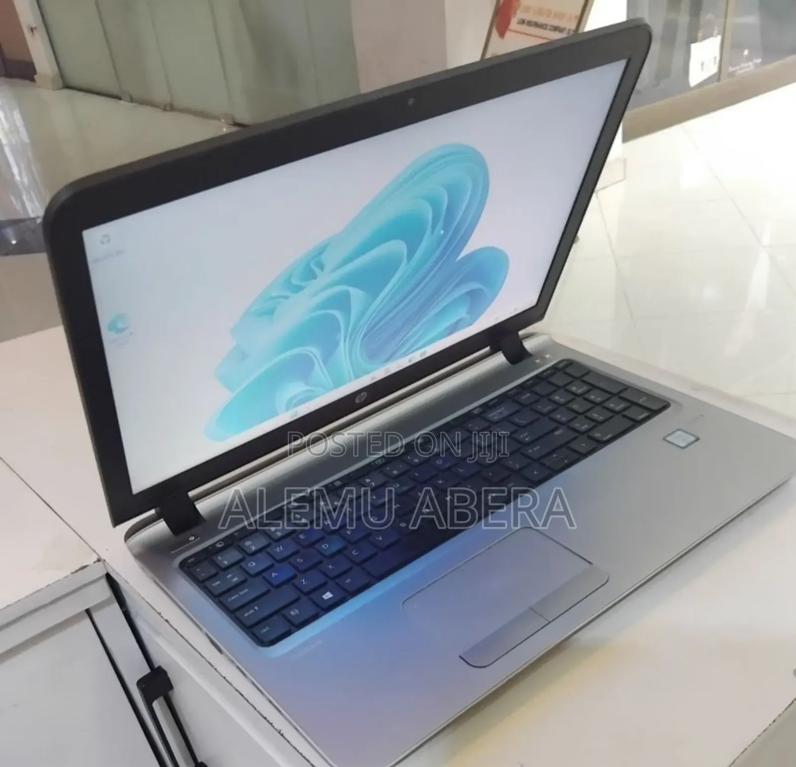 New Laptop HP 8GB Intel Core i7 HDD+SSD 1T
